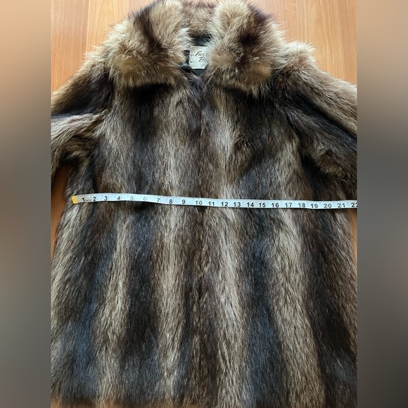 Vintage Natural Raccoon Fur Jacket 30” Let-Out Construction Small Collar Size M - Picture 4 of 15